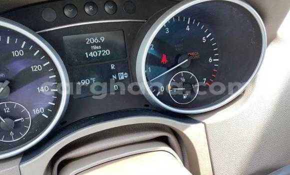 Sayi Na hannu Mercedes‒Benz ML–Class White Mota in Accra a Greater Accra Sayi Na hannu Mercedes‒Benz ML–Class White Mota in Accra a Greater Accra