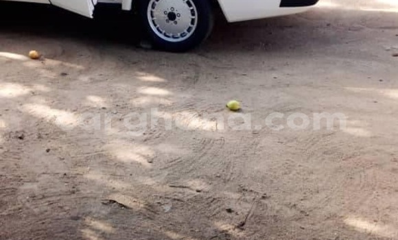 Ra Àlòkù Mercedes-Benz C180 coupe funfun Ọkọ̀ in Accra ni Greater Accra Ra Àlòkù Mercedes-Benz C180 coupe funfun Ọkọ̀ in Accra ni Greater Accra