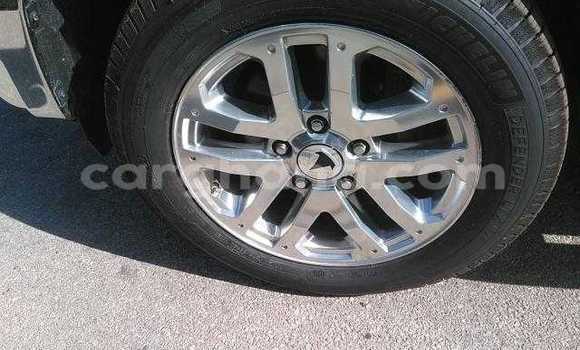 Sayi Na hannu Toyota Tundra Red Mota in Accra a Greater Accra Sayi Na hannu Toyota Tundra Red Mota in Accra a Greater Accra