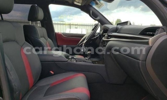 Sayi Na hannu Lexus LX 570 Black Mota in Accra a Greater Accra Sayi Na hannu Lexus LX 570 Black Mota in Accra a Greater Accra