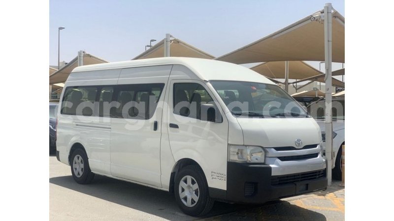 Big with watermark toyota hiace ashanti import dubai 48539