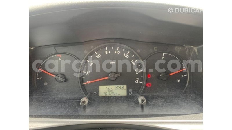 Big with watermark toyota hiace ashanti import dubai 48539