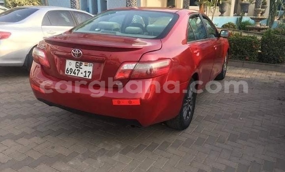 Sayi Na hannu Toyota Camry Red Mota in Accra a Greater Accra Sayi Na hannu Toyota Camry Red Mota in Accra a Greater Accra