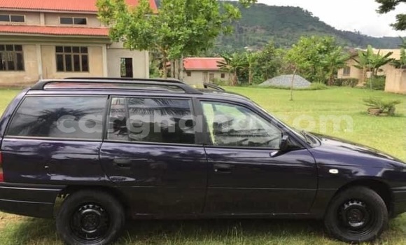 Ra Àlòkù Opel Astra Miiran Ọkọ̀ in Accra ni Greater Accra