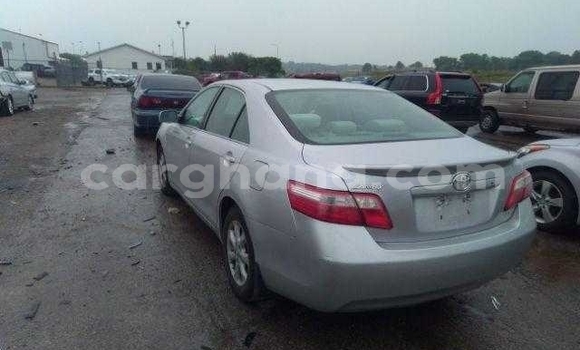 Sayi Na hannu Toyota Camry Azurfa Mota in Accra a Greater Accra Sayi Na hannu Toyota Camry Azurfa Mota in Accra a Greater Accra