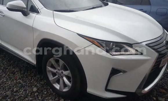 Ra Àlòkù Lexus RX 350 funfun Ọkọ̀ in Accra ni Greater Accra Ra Àlòkù Lexus RX 350 funfun Ọkọ̀ in Accra ni Greater Accra