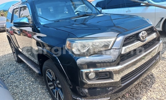 Ra Àlòkù Toyota 4Runner Black Ọkọ̀ in Accra ni Greater Accra Ra Àlòkù Toyota 4Runner Black Ọkọ̀ in Accra ni Greater Accra