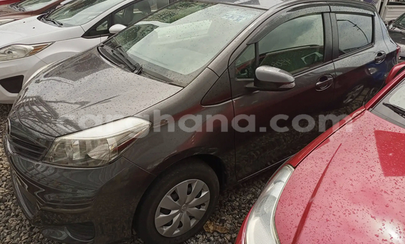 Ra Àlòkù Toyota Vitz Miiran Ọkọ̀ in Accra ni Greater Accra Ra Àlòkù Toyota Vitz Miiran Ọkọ̀ in Accra ni Greater Accra