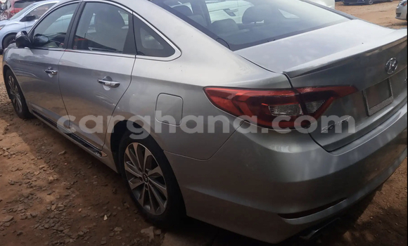 Buy Used Hyundai Sonata Silver Car in Accra in Greater Accra Buy Used Hyundai Sonata Silver Car in Accra in Greater Accra