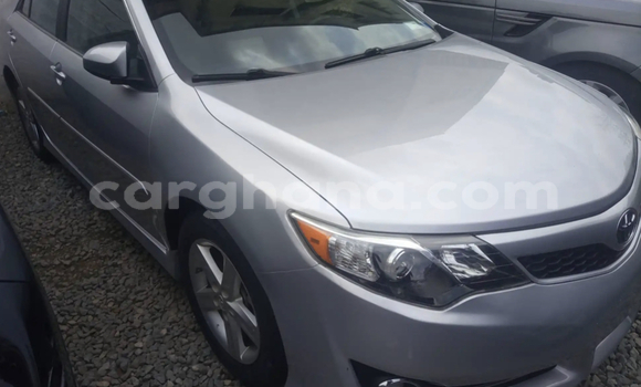 Ra Àlòkù Toyota Camry Silver Ọkọ̀ in Accra ni Greater Accra Ra Àlòkù Toyota Camry Silver Ọkọ̀ in Accra ni Greater Accra