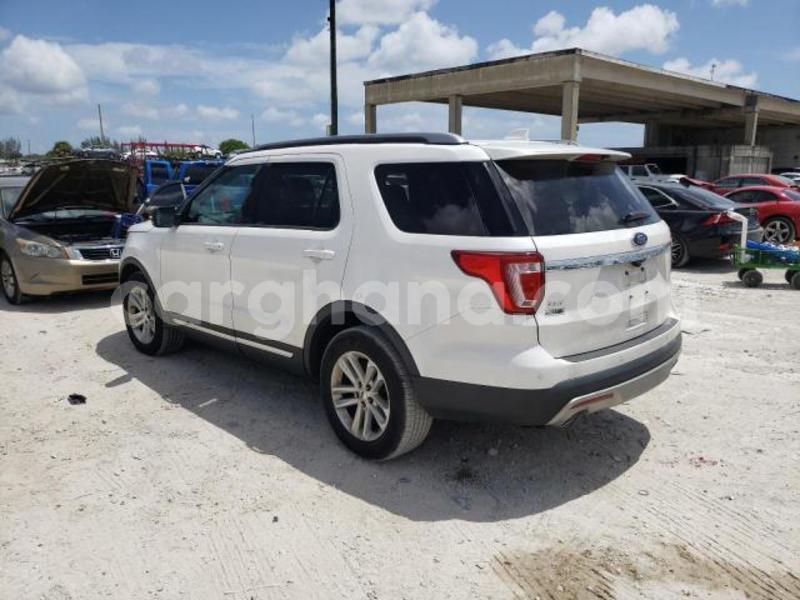 Big with watermark ford explorer greater accra accra 48571