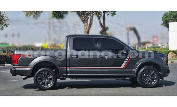 Ra Imported Ford Club Wagon Miiran Ọkọ̀ in Import - Dubai ni Ashanti Ra Imported Ford Club Wagon Miiran Ọkọ̀ in Import - Dubai ni Ashanti