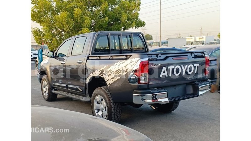 Big with watermark toyota hilux ashanti import dubai 48588