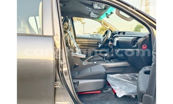 Buy Import Toyota Hilux Other Car in Import - Dubai in Ashanti Buy Import Toyota Hilux Other Car in Import - Dubai in Ashanti