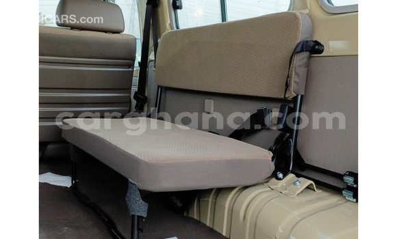 Buy Import Toyota Land Cruiser Beige Car in Import - Dubai in Ashanti Buy Import Toyota Land Cruiser Beige Car in Import - Dubai in Ashanti