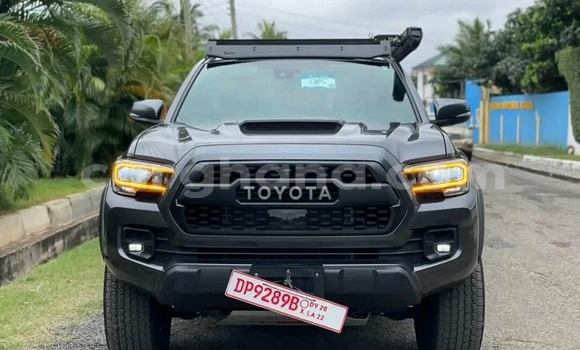 Buy Used Toyota Tacoma Black Car in Sekondi–Takoradi Metropolitan in Western
