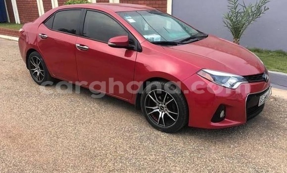 Sayi Na hannu Toyota Corolla Red Mota in Accra a Greater Accra