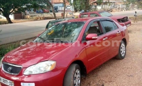 Sayi Na hannu Toyota Corolla Red Mota in Accra a Greater Accra