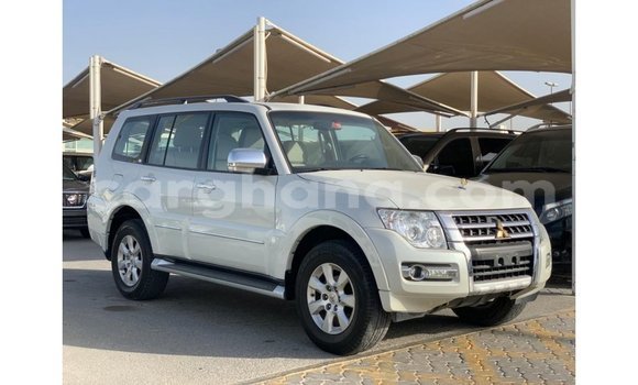 Ra Imported Mitsubishi Pajero funfun Ọkọ̀ in Import - Dubai ni Ashanti Ra Imported Mitsubishi Pajero funfun Ọkọ̀ in Import - Dubai ni Ashanti