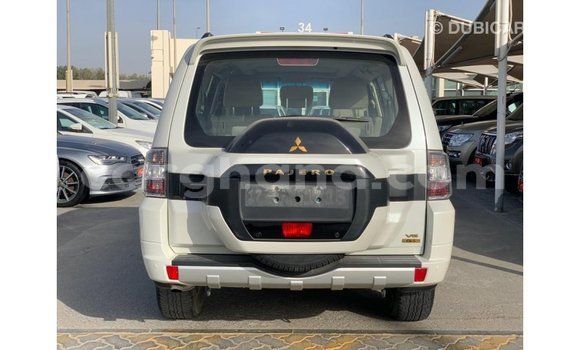 Ra Imported Mitsubishi Pajero funfun Ọkọ̀ in Import - Dubai ni Ashanti Ra Imported Mitsubishi Pajero funfun Ọkọ̀ in Import - Dubai ni Ashanti