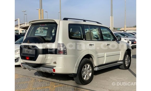 Ra Imported Mitsubishi Pajero funfun Ọkọ̀ in Import - Dubai ni Ashanti Ra Imported Mitsubishi Pajero funfun Ọkọ̀ in Import - Dubai ni Ashanti