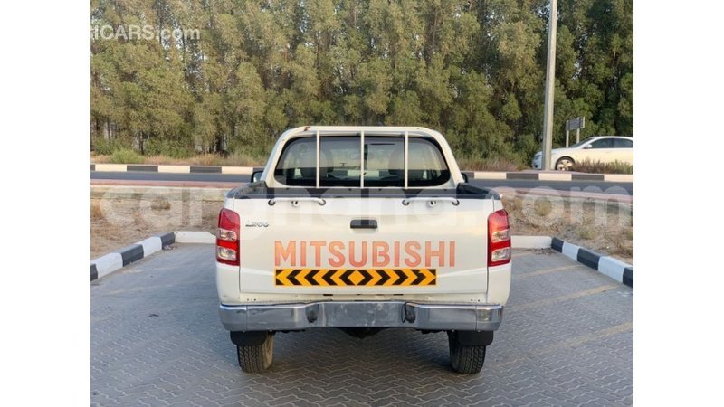 Big with watermark mitsubishi l200 ashanti import dubai 48618