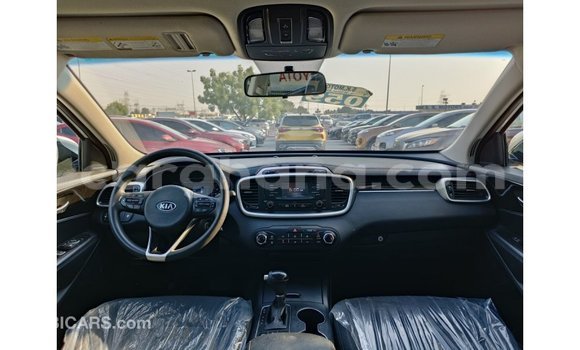 Buy Import Kia Sorento White Car in Import - Dubai in Ashanti Buy Import Kia Sorento White Car in Import - Dubai in Ashanti