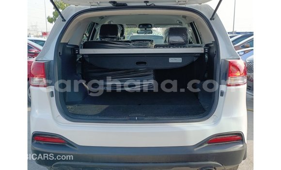 Buy Import Kia Sorento White Car in Import - Dubai in Ashanti Buy Import Kia Sorento White Car in Import - Dubai in Ashanti