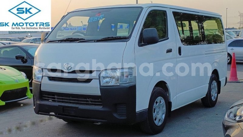 Big with watermark toyota hiace ashanti import dubai 48623