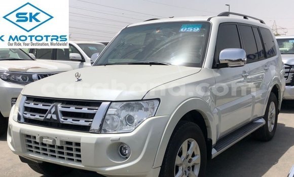Ra Imported Mitsubishi Pajero funfun Ọkọ̀ in Import - Dubai ni Ashanti Ra Imported Mitsubishi Pajero funfun Ọkọ̀ in Import - Dubai ni Ashanti