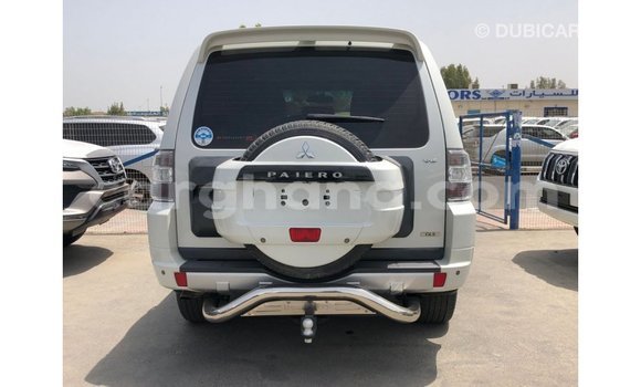 Ra Imported Mitsubishi Pajero funfun Ọkọ̀ in Import - Dubai ni Ashanti Ra Imported Mitsubishi Pajero funfun Ọkọ̀ in Import - Dubai ni Ashanti