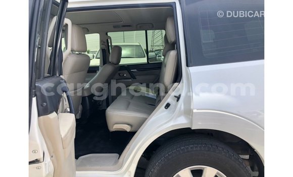 Ra Imported Mitsubishi Pajero funfun Ọkọ̀ in Import - Dubai ni Ashanti Ra Imported Mitsubishi Pajero funfun Ọkọ̀ in Import - Dubai ni Ashanti