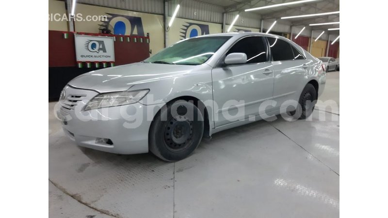 Big with watermark toyota camry ashanti import dubai 48630