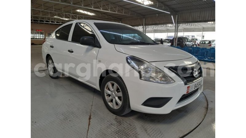 Big with watermark nissan sunny ashanti import dubai 48631