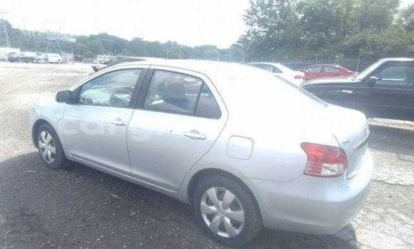 Sayi Na hannu Toyota Yaris Azurfa Mota in Accra a Greater Accra Sayi Na hannu Toyota Yaris Azurfa Mota in Accra a Greater Accra