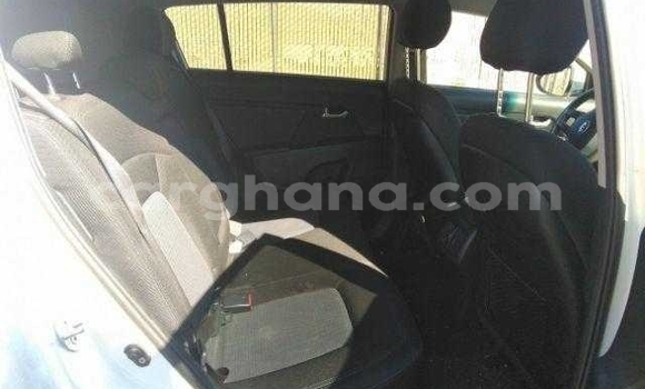 Buy Used Kia Sportage White Car in Accra in Greater Accra Buy Used Kia Sportage White Car in Accra in Greater Accra