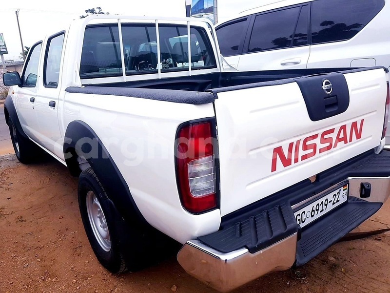 Big with watermark nissan hardbody greater accra accra 48648