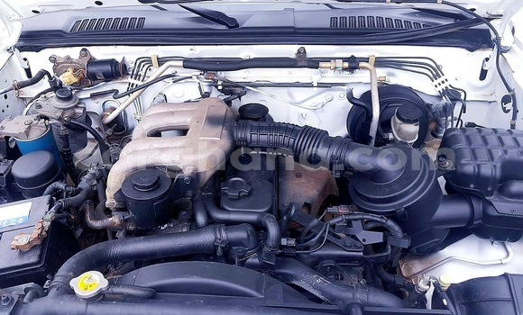 Sayi Na hannu Nissan Hardbody Sauran Mota in Accra a Greater Accra Sayi Na hannu Nissan Hardbody Sauran Mota in Accra a Greater Accra