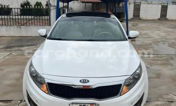 Ra Àlòkù Kia Optima funfun Ọkọ̀ in Accra ni Greater Accra