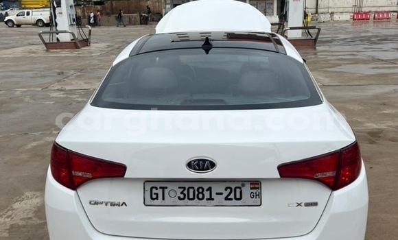 Sayi Na hannu Kia Optima White Mota in Accra a Greater Accra Sayi Na hannu Kia Optima White Mota in Accra a Greater Accra