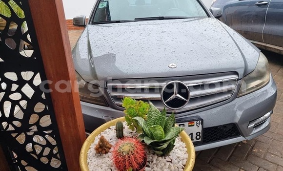 Sayi Na hannu Mercedes-Benz C250 coupe Sauran Mota in Accra a Greater Accra Sayi Na hannu Mercedes-Benz C250 coupe Sauran Mota in Accra a Greater Accra