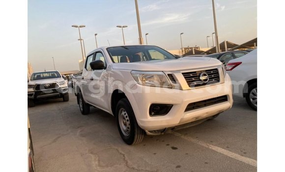 Ra Imported Nissan Navara funfun Ọkọ̀ in Import - Dubai ni Ashanti Ra Imported Nissan Navara funfun Ọkọ̀ in Import - Dubai ni Ashanti