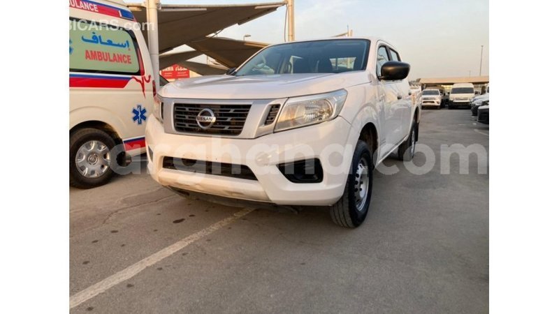 Big with watermark nissan navara ashanti import dubai 48669