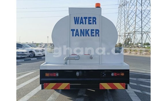 Buy Import Mitsubishi 500 White Car in Import - Dubai in Ashanti Buy Import Mitsubishi 500 White Car in Import - Dubai in Ashanti