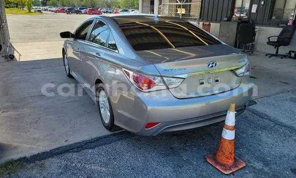 Buy Used Hyundai Sonata Silver Car in Accra in Greater Accra Buy Used Hyundai Sonata Silver Car in Accra in Greater Accra