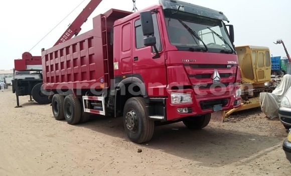 Sayi Na hannu Howo Sinotruck Sauran Babbar mota in Accra a Greater Accra Sayi Na hannu Howo Sinotruck Sauran Babbar mota in Accra a Greater Accra