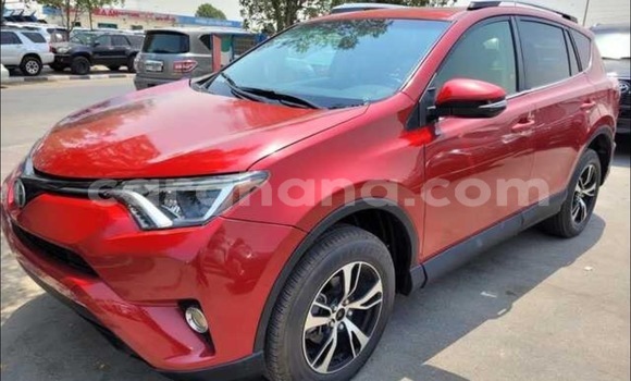 Ra Àlòkù Toyota RAV4 Red Ọkọ̀ in Accra ni Greater Accra Ra Àlòkù Toyota RAV4 Red Ọkọ̀ in Accra ni Greater Accra