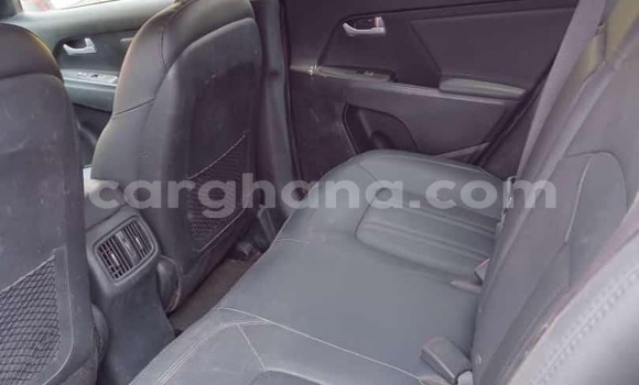 Buy Used Kia Sportage Red Car in Accra in Greater Accra Buy Used Kia Sportage Red Car in Accra in Greater Accra