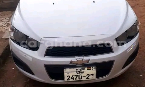 Sayi Na hannu Chevrolet Astra White Mota in Accra a Greater Accra