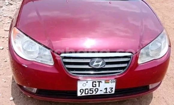 Sayi Na hannu Hyundai Accent Red Mota in Accra a Greater Accra